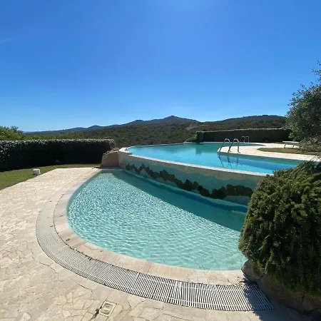 度假居 Sardinia Art House *